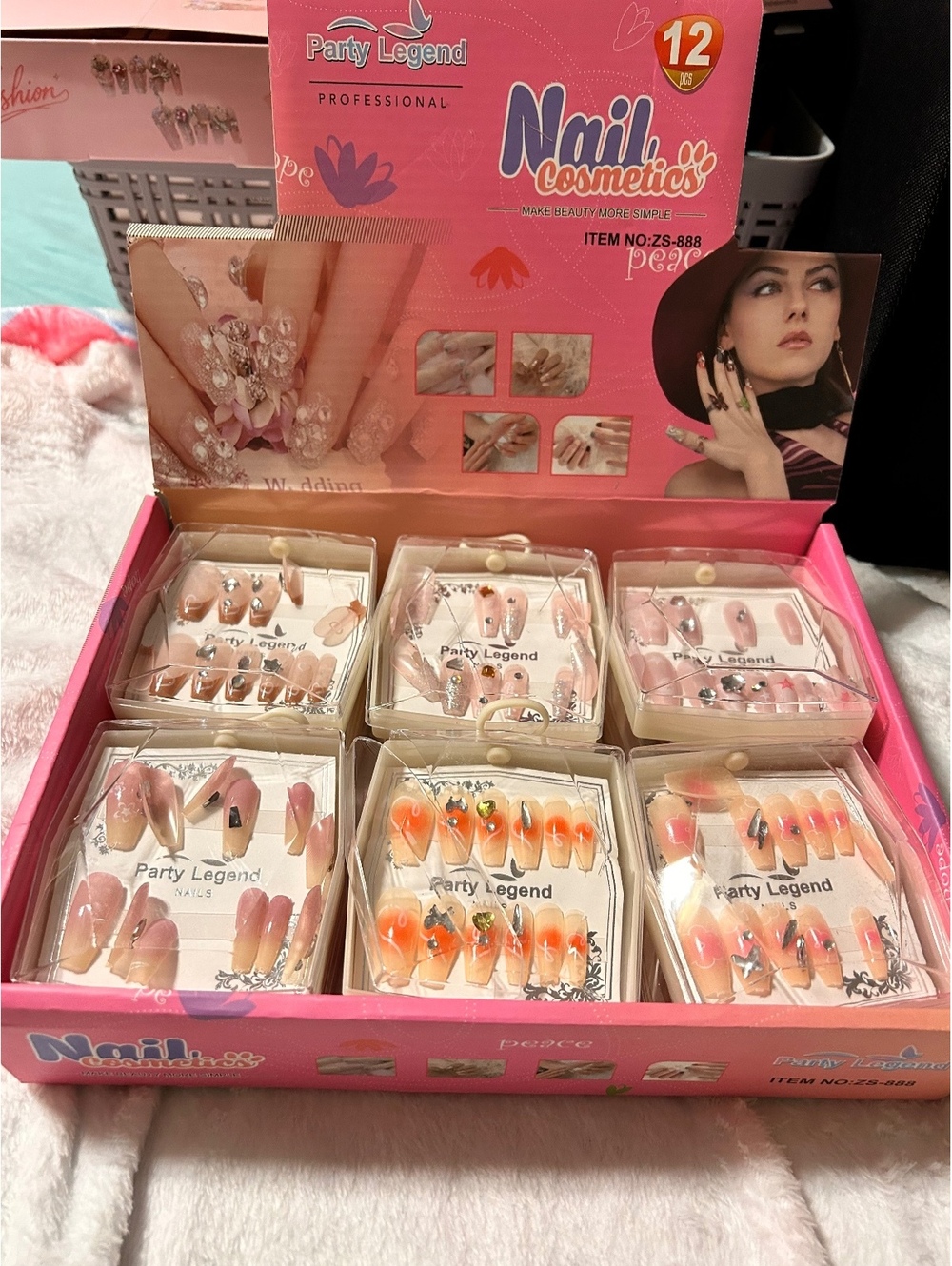 Party Legend Professional Nail Cosmetics 12 Sets of False Nails